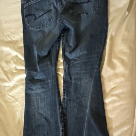 Like new 14short kick boot non distressed blue jeans - Picture 2 of 3